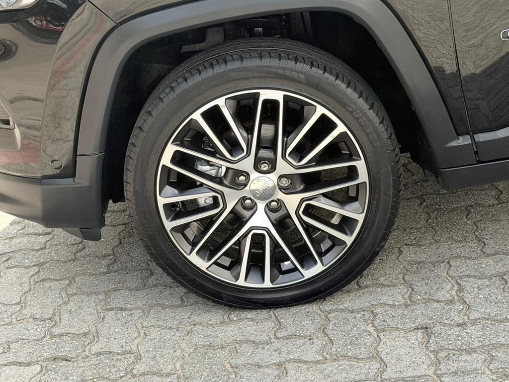 Foto número 460205 do veiculo