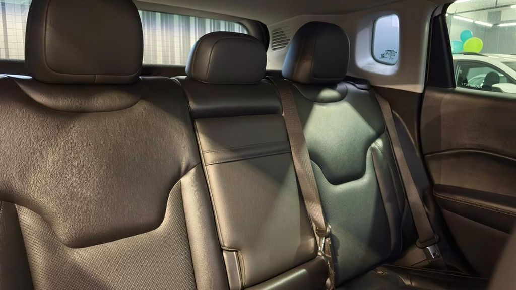 Foto número 454654 do veiculo