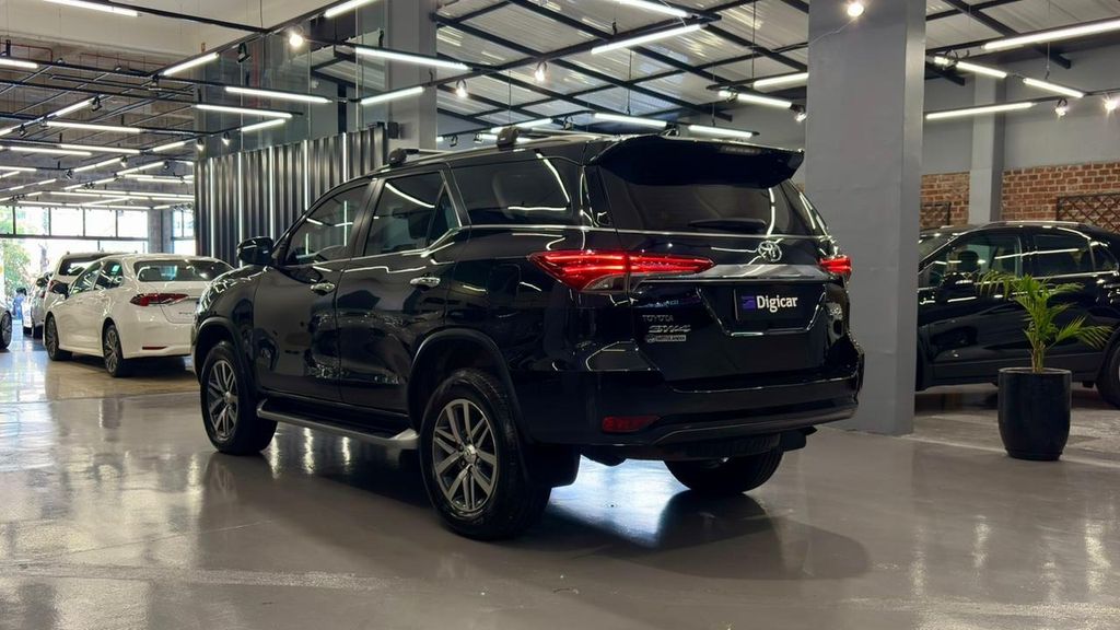 Foto número 456934 do veiculo