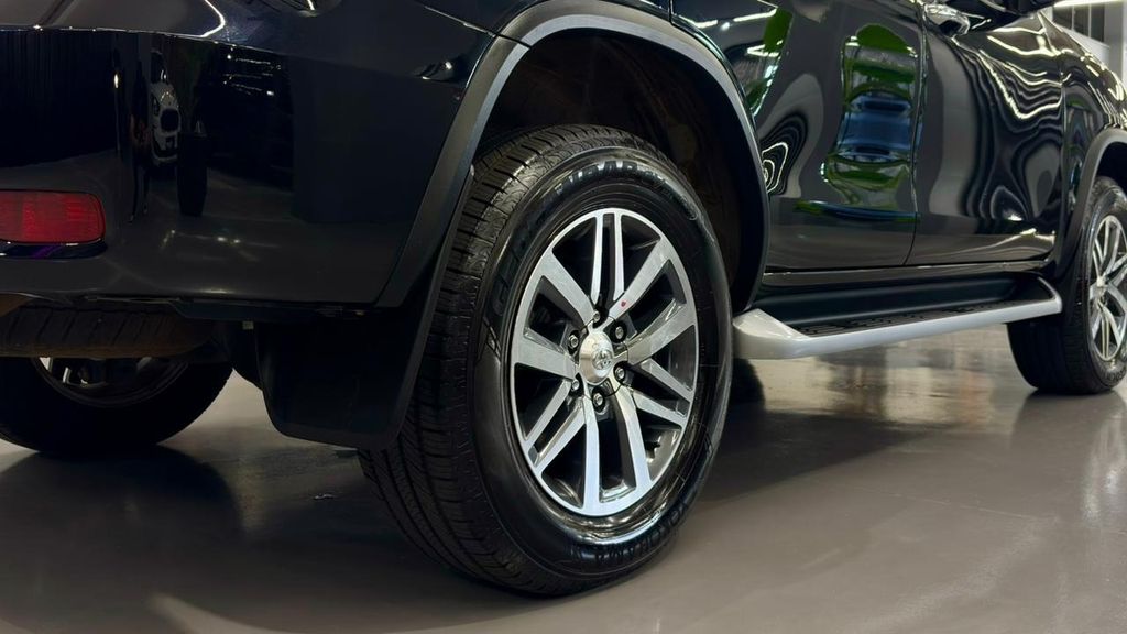 Foto número 456936 do veiculo