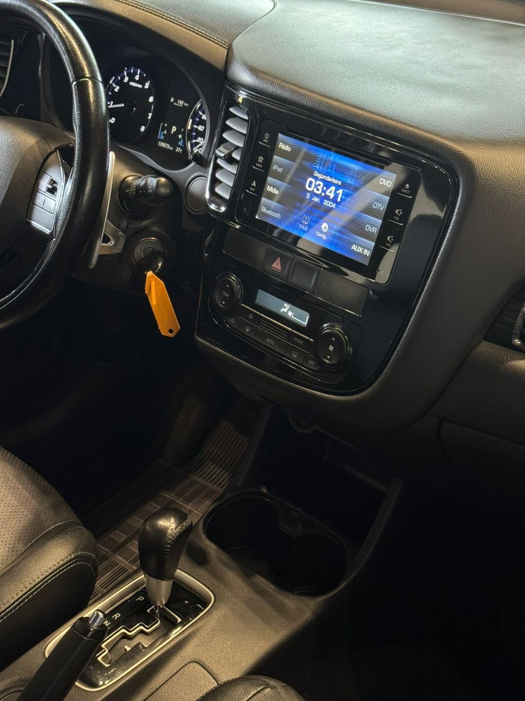 Foto número 460550 do veiculo