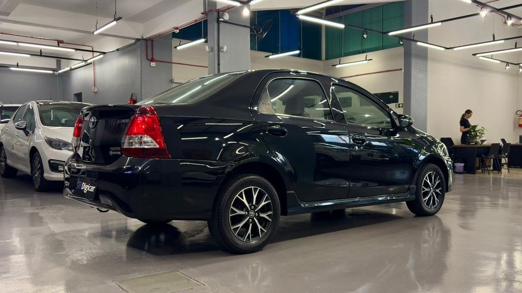 Foto número 463004 do veiculo