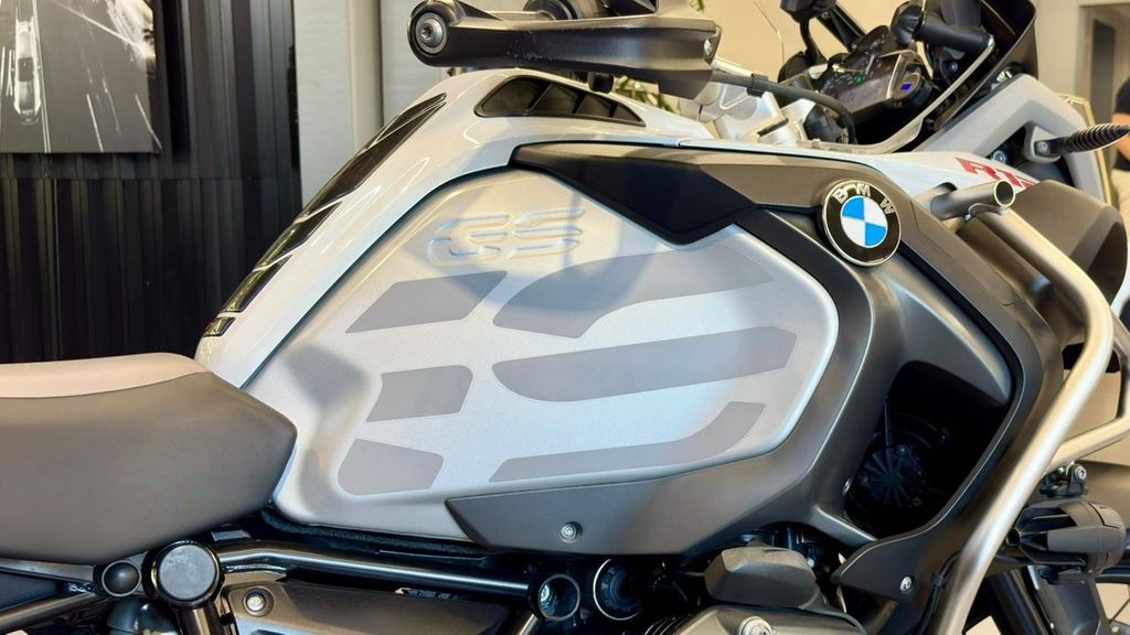 Foto número 465274 do veiculo