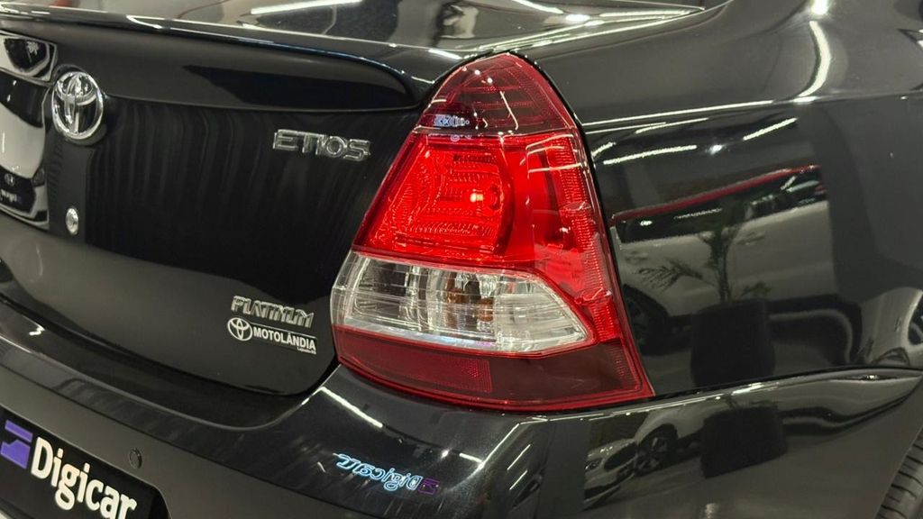 Foto número 463016 do veiculo