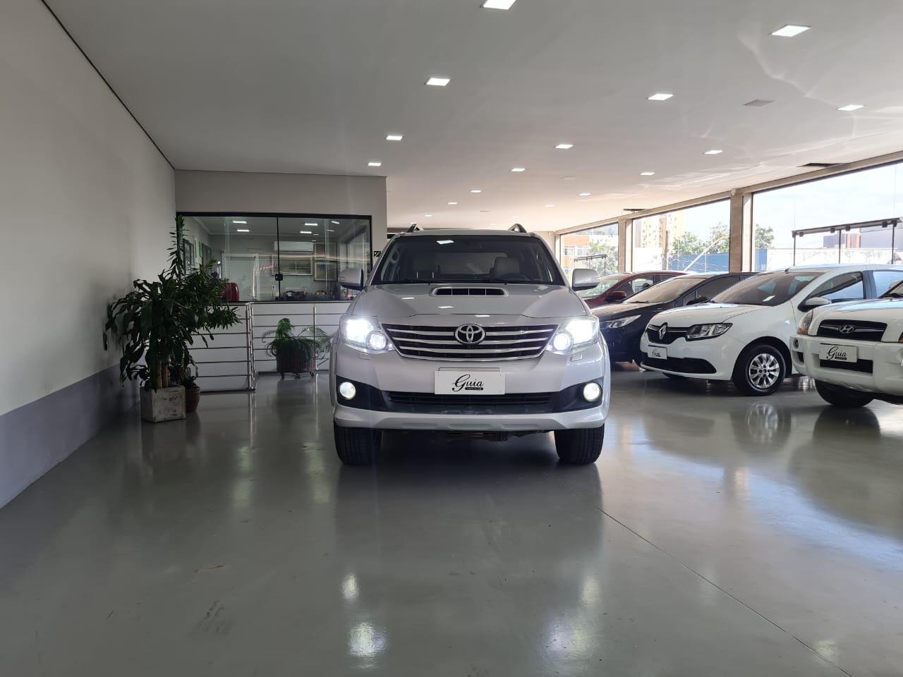 Foto número 464947 do veiculo