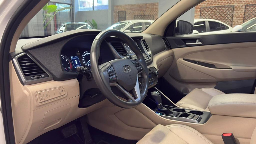 Foto número 466310 do veiculo