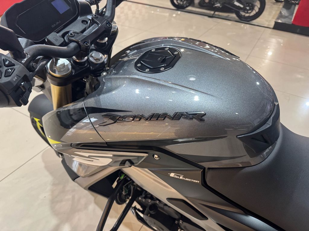 Foto número 460441 do veiculo