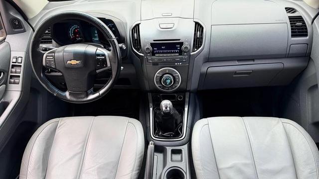 Foto número 465409 do veiculo