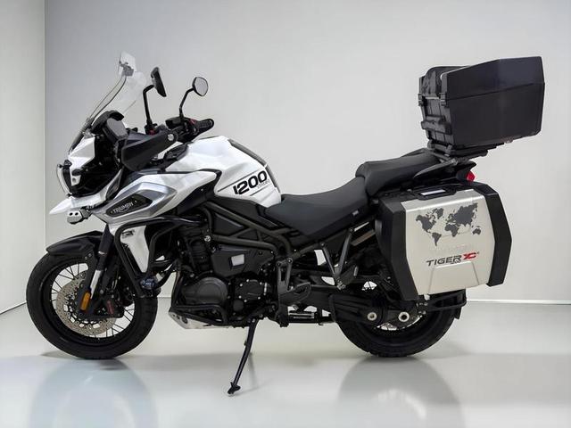 Foto número 459985 do veiculo