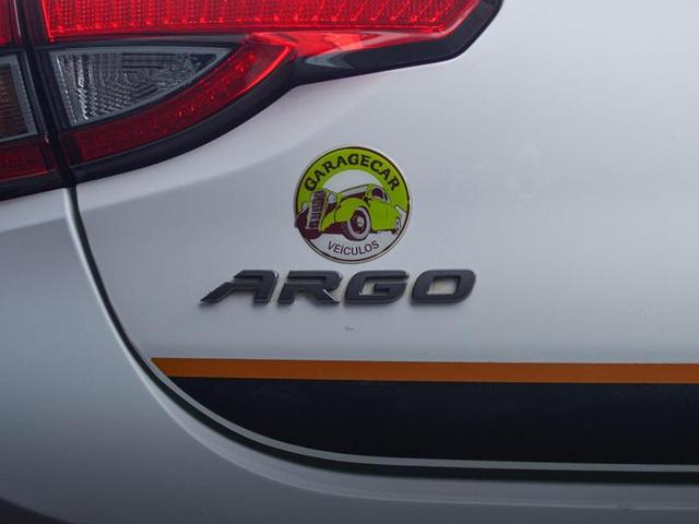 Foto número 461240 do veiculo