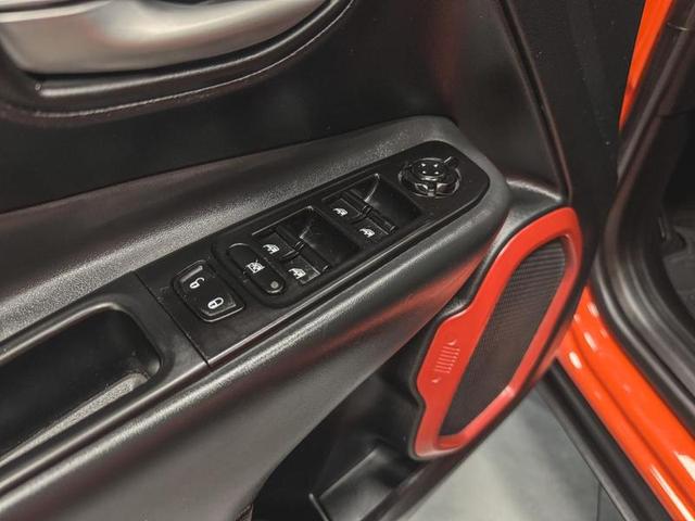 Foto número 461996 do veiculo