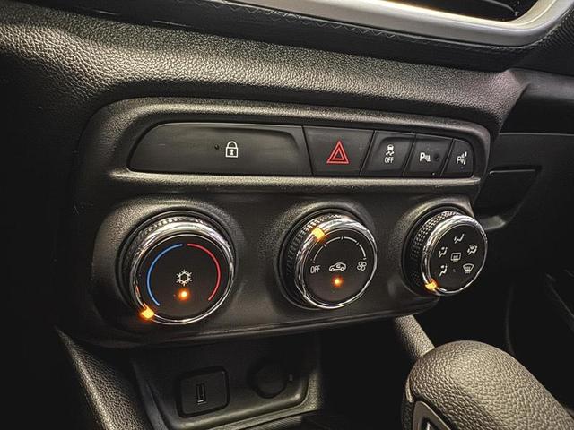 Foto número 461937 do veiculo