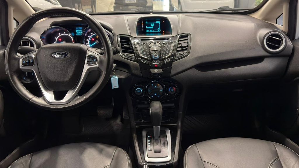 Foto número 465547 do veiculo