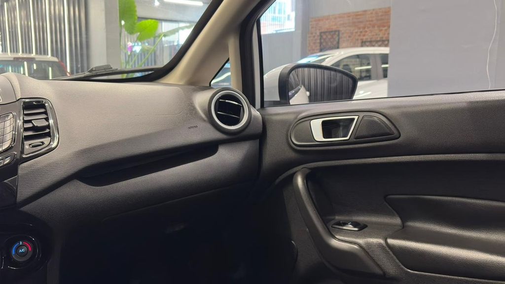 Foto número 465557 do veiculo