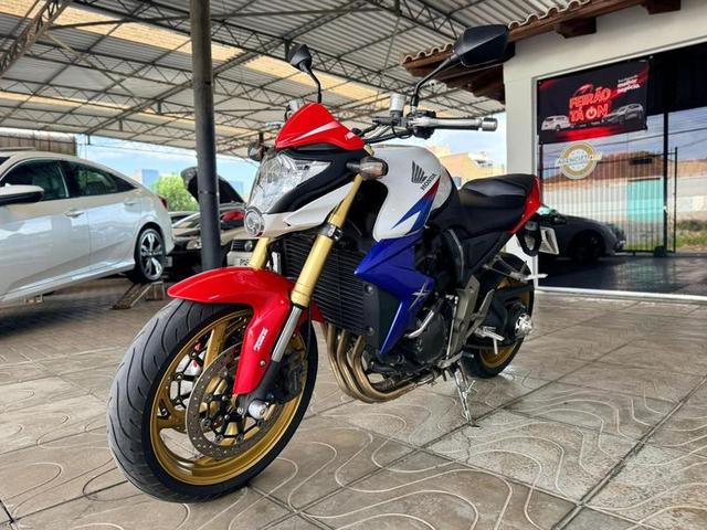 Foto número 461564 do veiculo