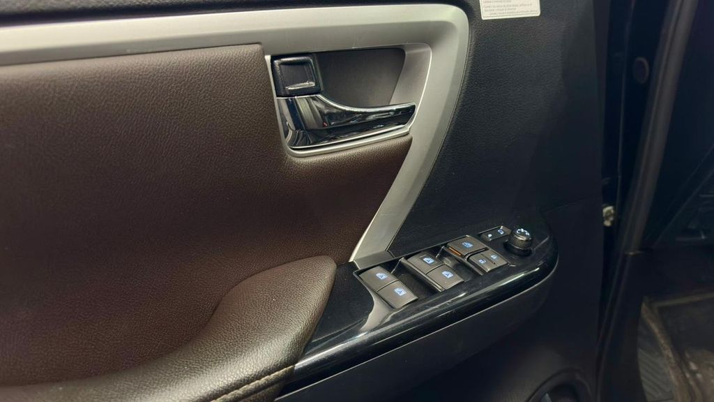 Foto número 456947 do veiculo