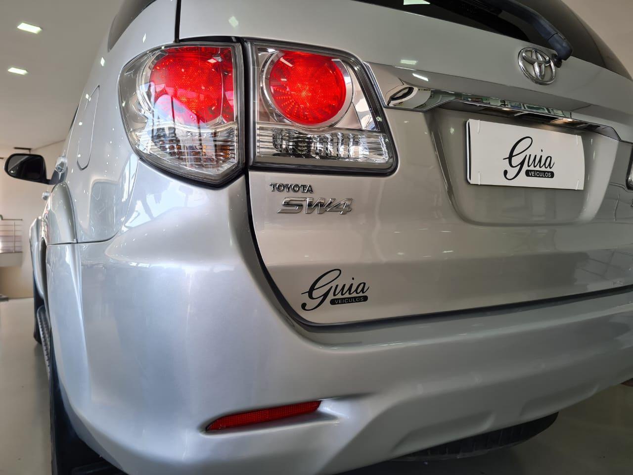 Foto número 464944 do veiculo