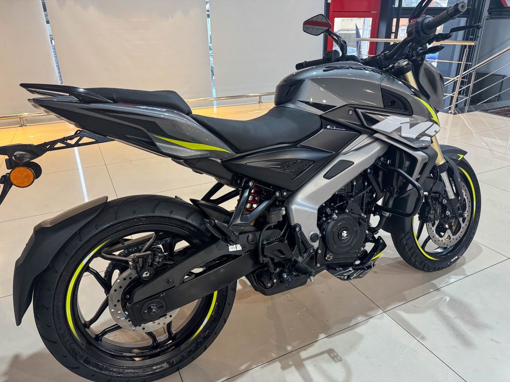 Foto número 460437 do veiculo