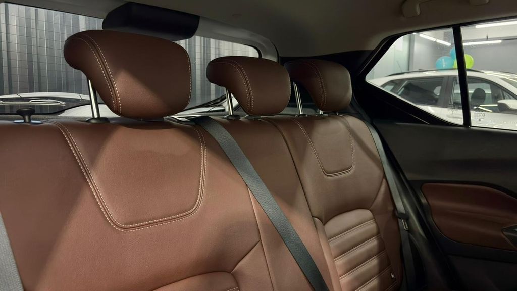 Foto número 453800 do veiculo