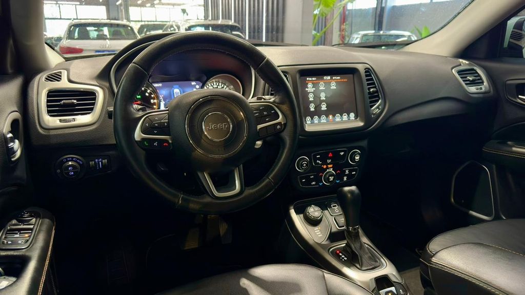 Foto número 454660 do veiculo