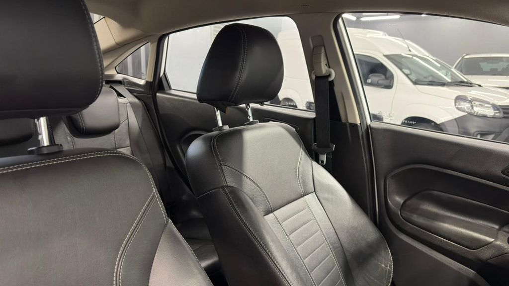 Foto número 465565 do veiculo