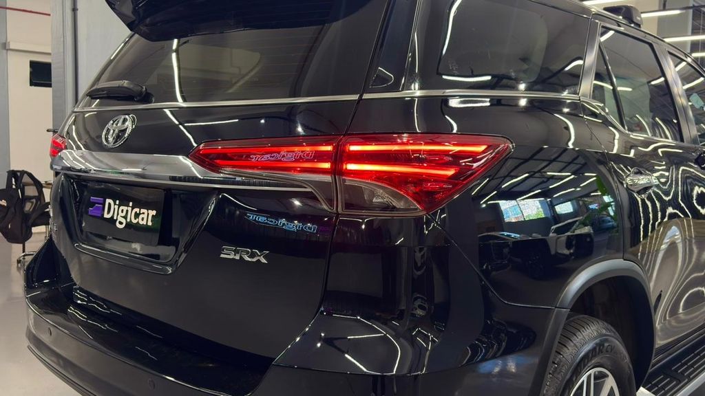 Foto número 456940 do veiculo