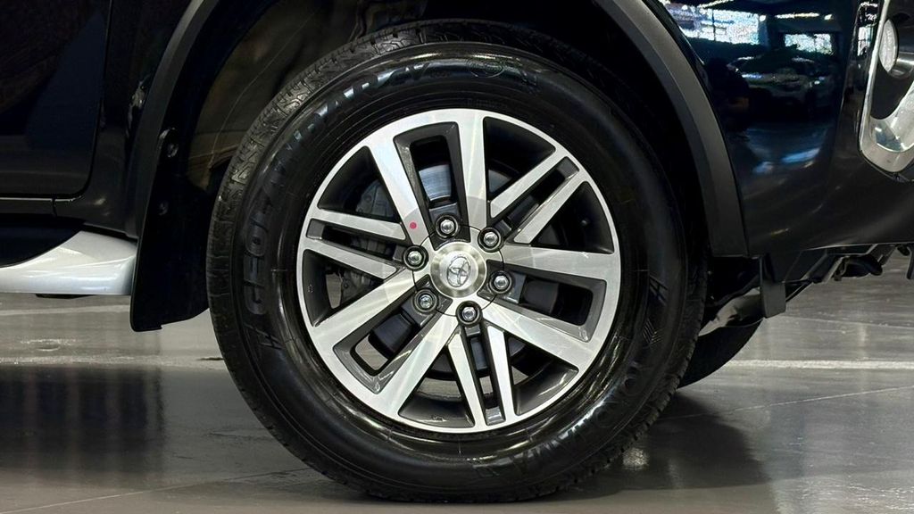 Foto número 456930 do veiculo