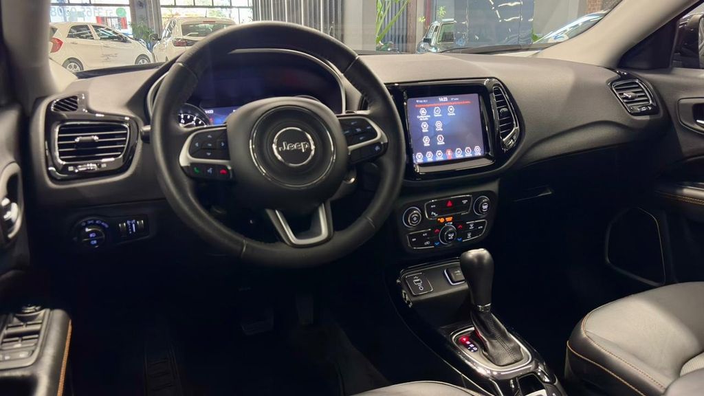 Foto número 462858 do veiculo