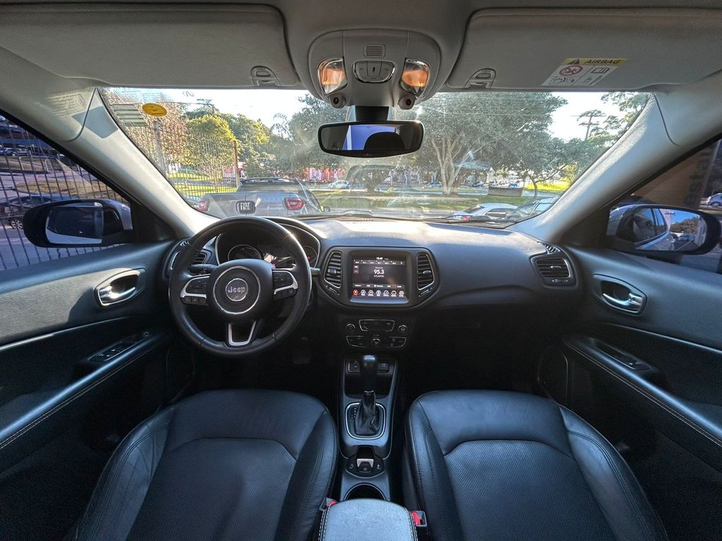 Foto número 452387 do veiculo