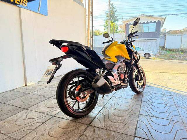 Foto número 543240 do veiculo
