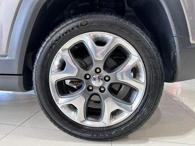Foto número 584635 do veiculo