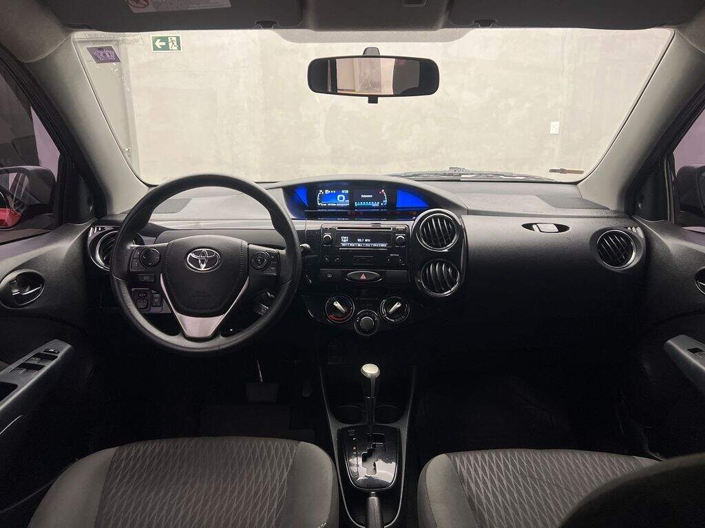 Foto número 573911 do veiculo