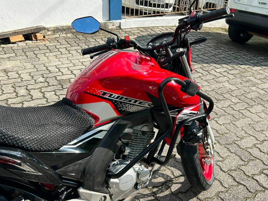 Foto número 576525 do veiculo