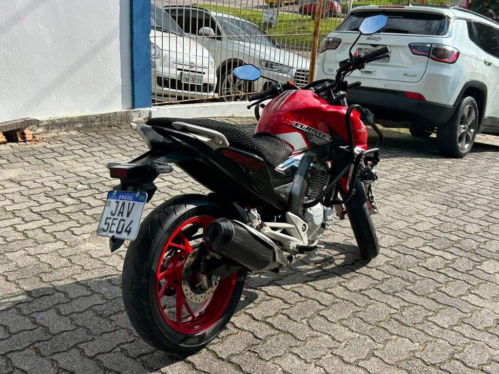 Foto número 576527 do veiculo
