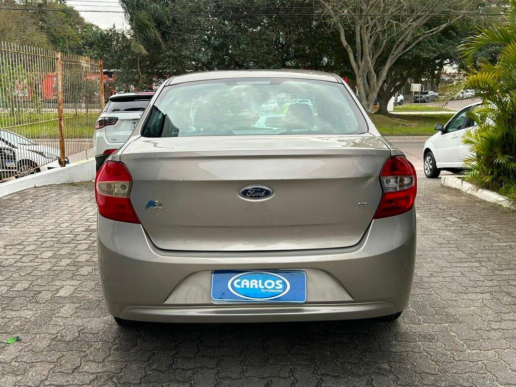 Foto número 577008 do veiculo