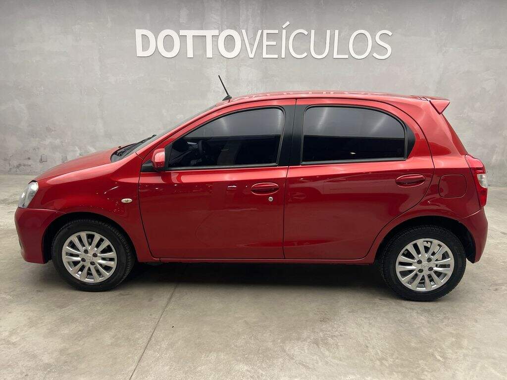 Foto número 573900 do veiculo