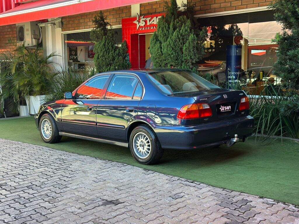 Foto número 556843 do veiculo