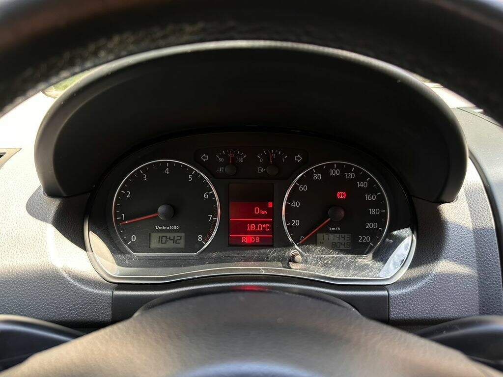 Foto número 609073 do veiculo