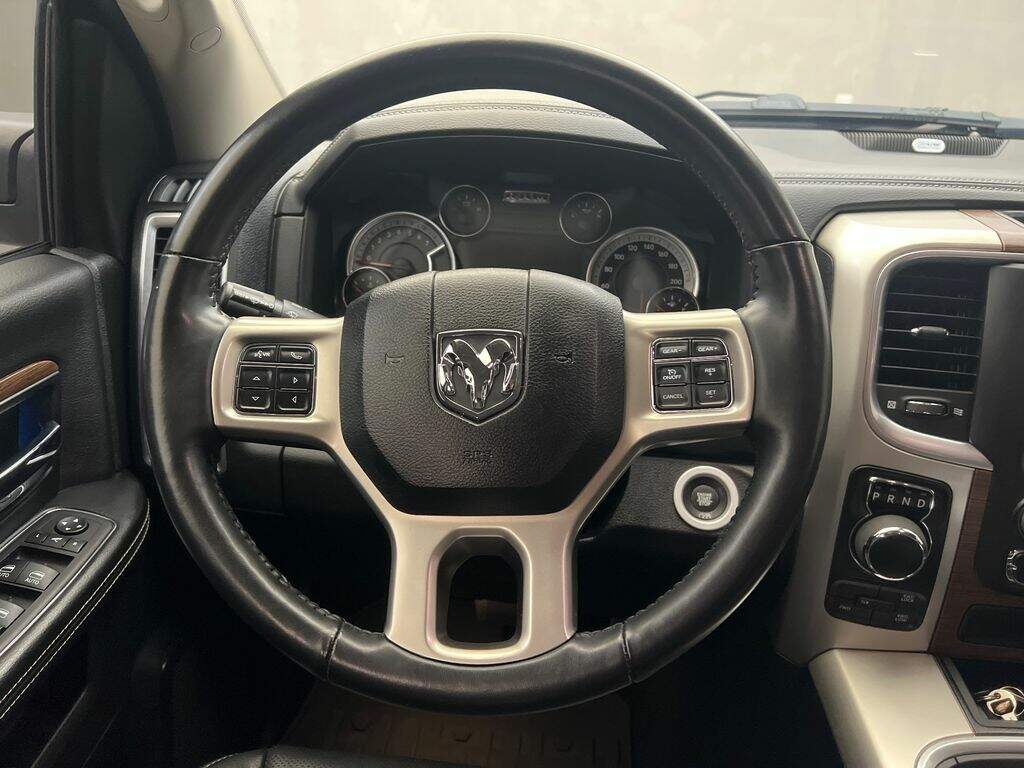 Foto número 614589 do veiculo