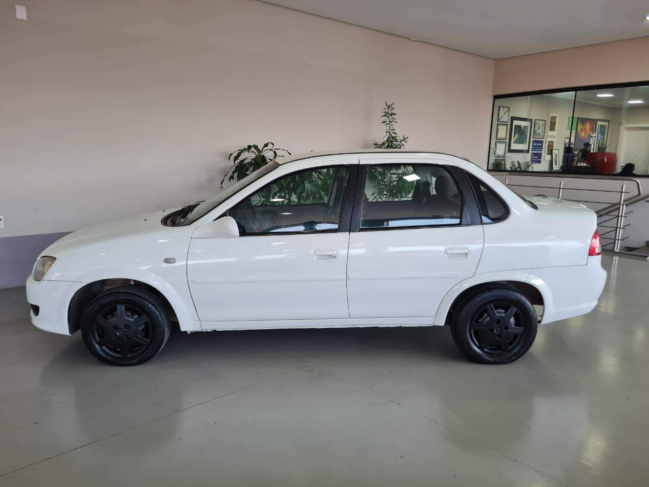 Foto número 624008 do veiculo