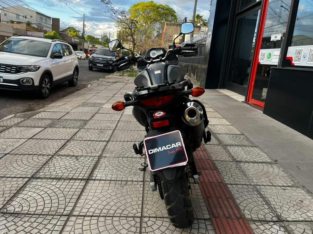 Foto número 628028 do veiculo